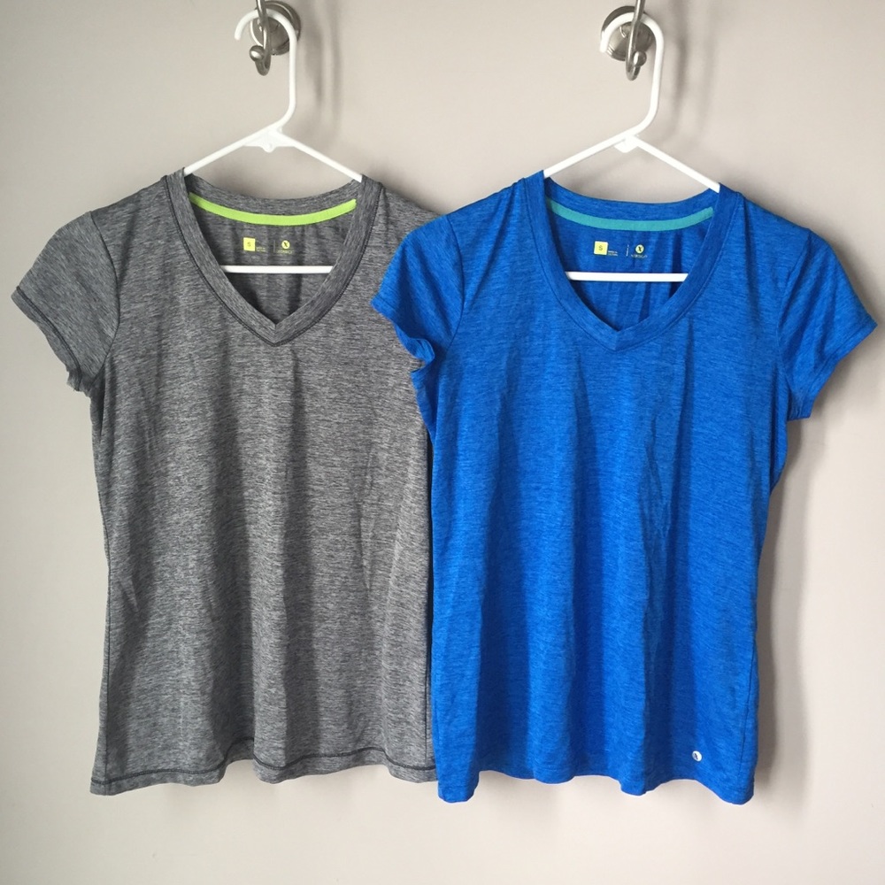2 Xersion quick dry workout tops